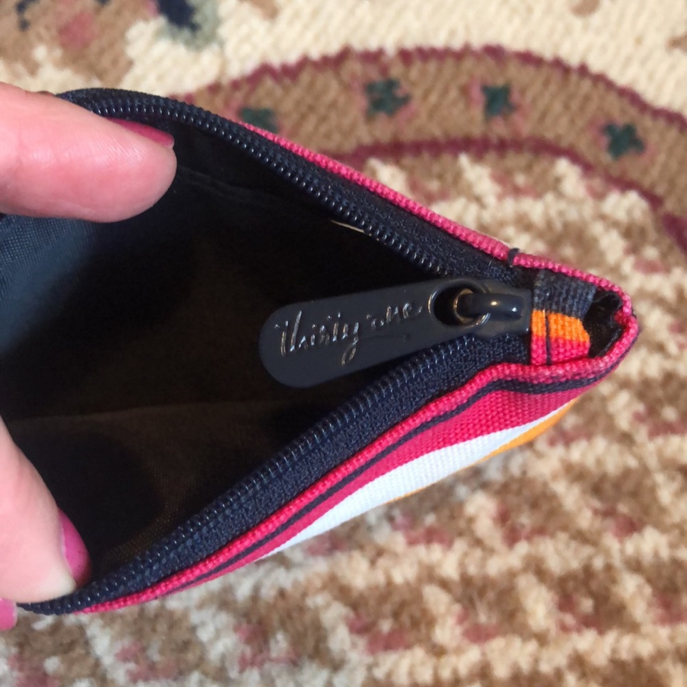 Colorful Striped ID Holder - Picture 4 of 4